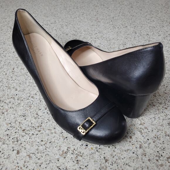 Cole Haan Grand OS Black Leather Closed Round Toe Gold Buckle Wedge Heel✨️9B - Picture 1 of 15